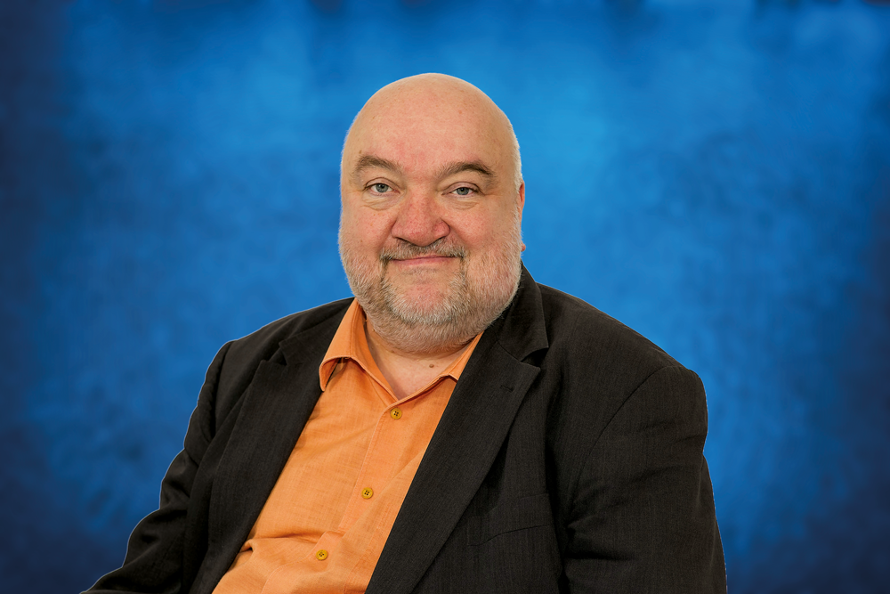 Dr. Siegfried Hansen